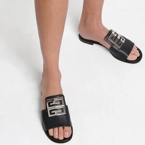 New Givenchy 4G Black Leather Silver Logo Slides
